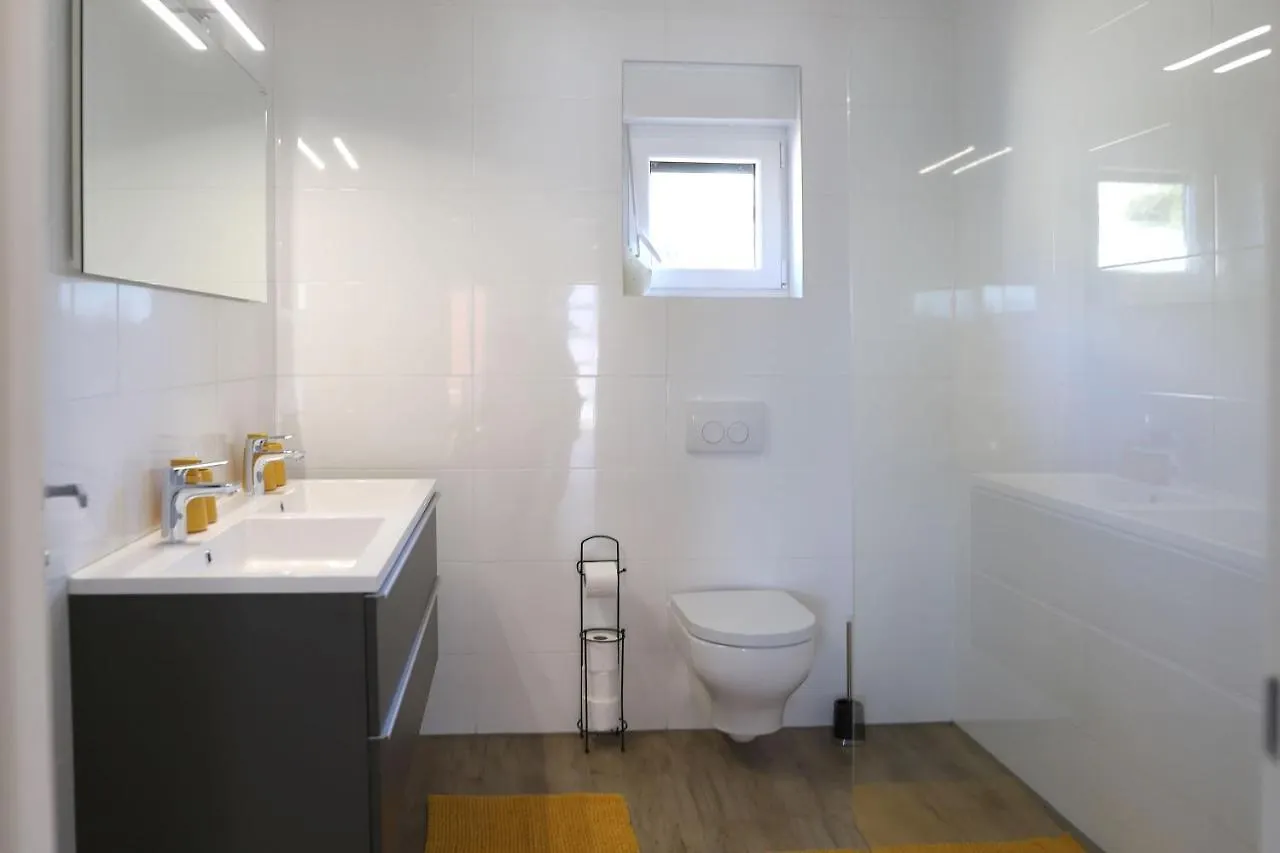 Villa Basilea Malinska Apartment