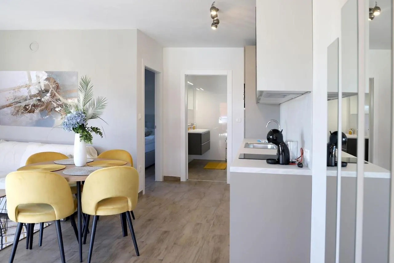 Villa Basilea Malinska Apartment